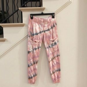 Young, Fab & Broke cargo joggers